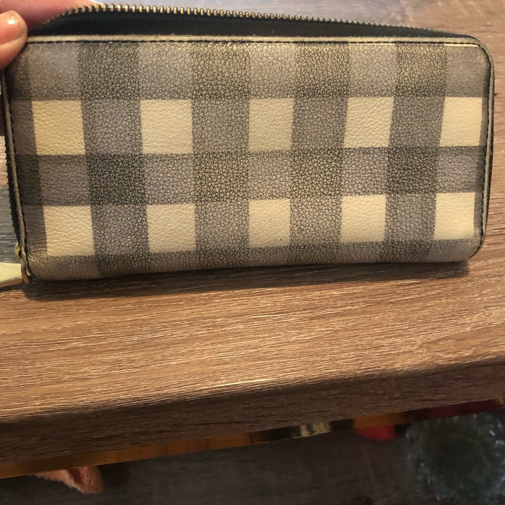 Marc Jacobs wallet - Picture 2 of 3